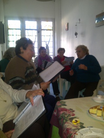 La directiva concurrimos a visitar a mi rinconcito nos recibieron con un carisma y un amor a todo dar Gracias 