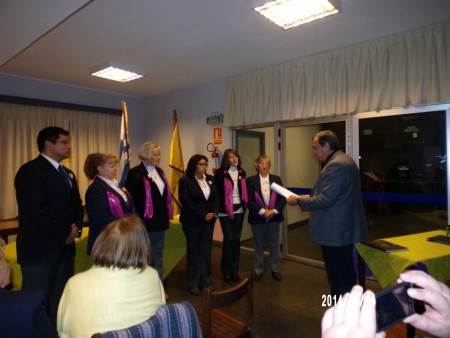 Cambio de autoridades en nuestro Club 